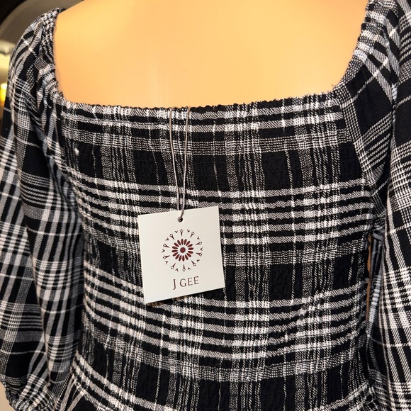 NWT PETITE DRESS SIZE PM CHEKERED - Picture 5 of 6